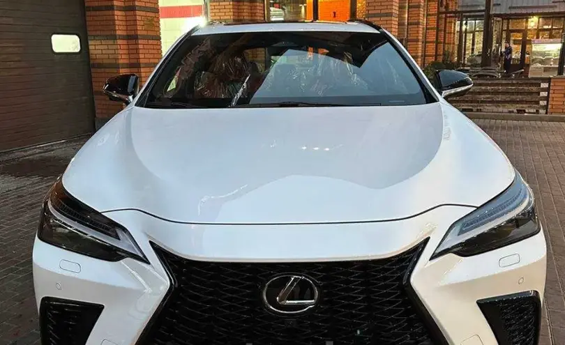 Lexus NX 2025 года за 33 500 000 тг. в Алматы