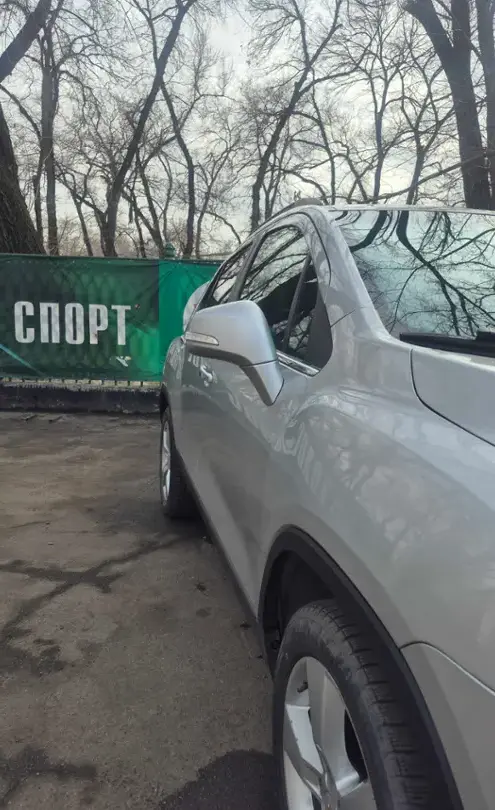 Chevrolet Tracker 2014 года за 5 200 000 тг. в Алматы фото 4