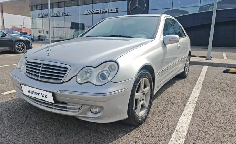 Mercedes-Benz C-Класс 2005 года за 3 500 000 тг. в Алматы