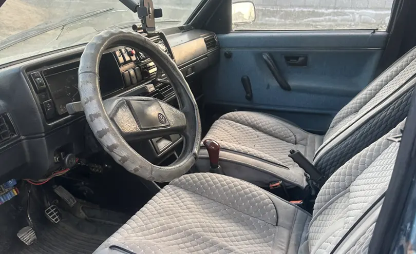 Volkswagen Golf 1990 года за 450 000 тг. в Жетысуская область фото 2