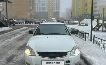LADA (ВАЗ) Priora 2014 года за 2 500 000 тг. в Астана фото 2