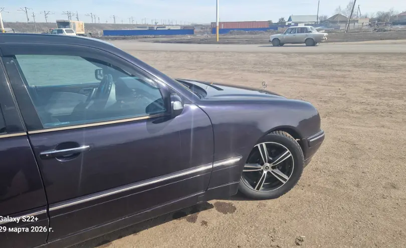 Mercedes-Benz E-Класс 2001 года за 3 390 000 тг. в Астана
