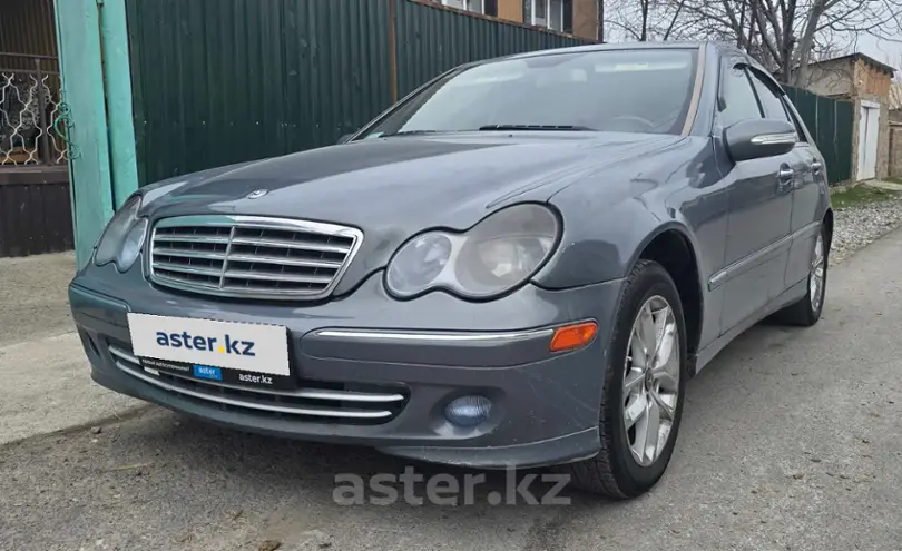 Mercedes-Benz C-Класс 2006 года за 3 500 000 тг. в Шымкент