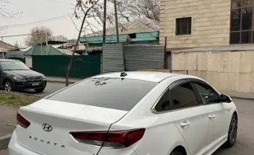 Hyundai Sonata 2019 года за 7 200 000 тг. в Алматы фото 4