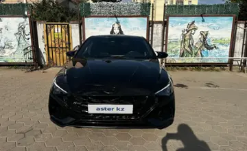 Hyundai Elantra 2021 года за 9 200 000 тг. в Астана фото 3