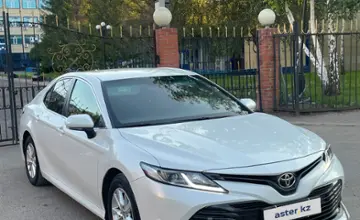 Toyota Camry 2018 года за 10 500 000 тг. в Карагандинская область фото 2