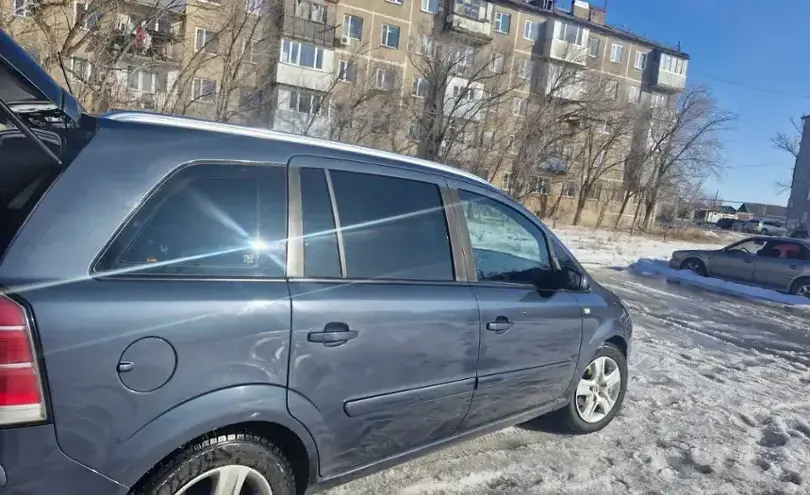 Opel Zafira 2007 года за 4 000 000 тг. в Карагандинская область фото 4