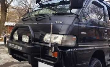 Mitsubishi Delica 1995 года за 2 600 000 тг. в Алматы фото 4
