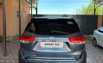 Toyota Highlander 2019 года за 20 000 000 тг. в Шымкент фото 2