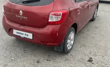 Renault Sandero 2020 года за 5 500 000 тг. в Шымкент фото 4