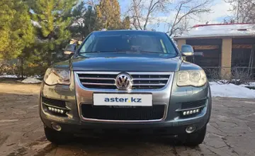 Volkswagen Touareg 2007 года за 6 800 000 тг. в Алматы фото 3
