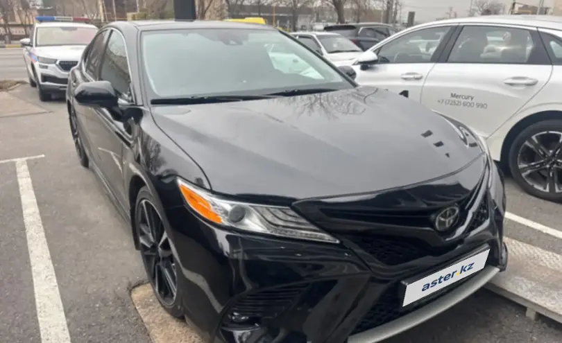 Toyota Camry 2020 года за 13 000 000 тг. в Шымкент фото 3