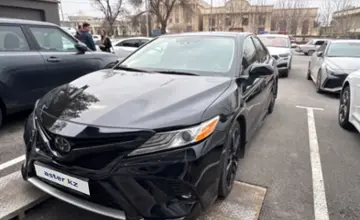 Toyota Camry 2020 года за 13 000 000 тг. в Шымкент фото 1
