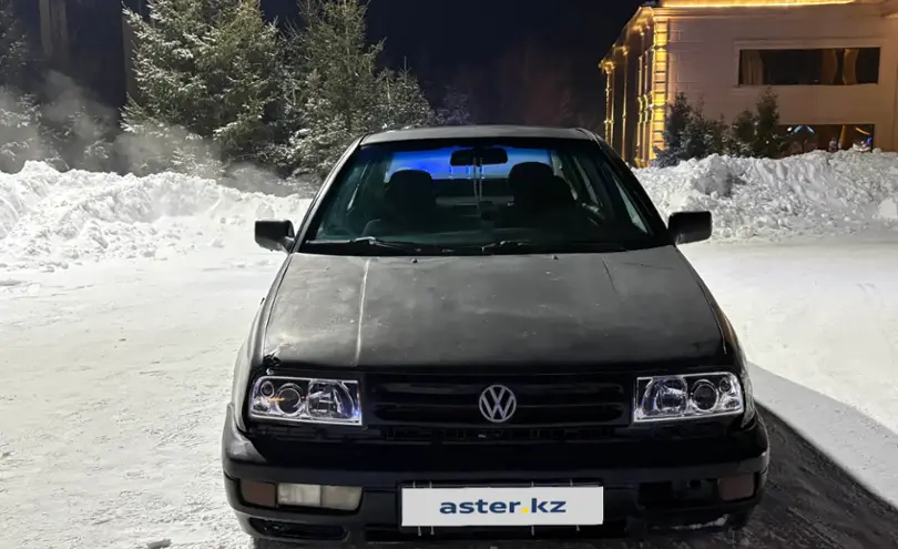 Volkswagen Vento 1993 года за 750 000 тг. в Астана