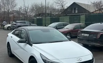 Hyundai Elantra 2021 года за 8 700 000 тг. в Алматы фото 3