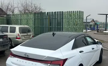 Hyundai Elantra 2021 года за 8 700 000 тг. в Алматы фото 4