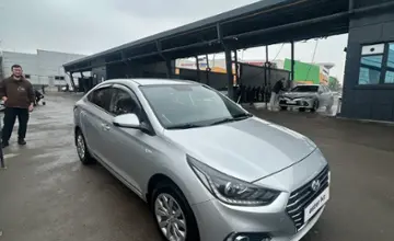 Hyundai Accent 2018 года за 6 500 000 тг. в Алматы фото 3