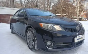 Toyota Camry 2014 года за 7 500 000 тг. в Астана фото 4