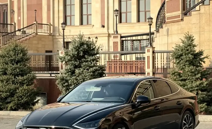 Hyundai Sonata 2021 года за 9 500 000 тг. в Шымкент