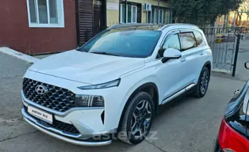 Hyundai Santa Fe 2021 года за 16 000 000 тг. в Уральск фото 1