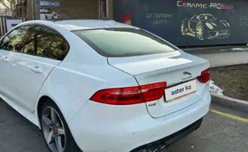 Jaguar XE 2018 года за 13 500 000 тг. в Алматы фото 4