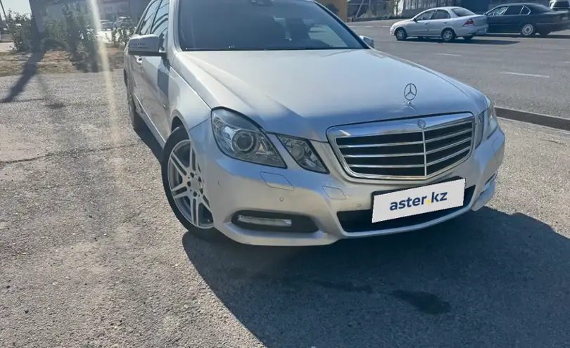 Mercedes-Benz E-Класс 2011 года за 7 000 000 тг. в Шымкент