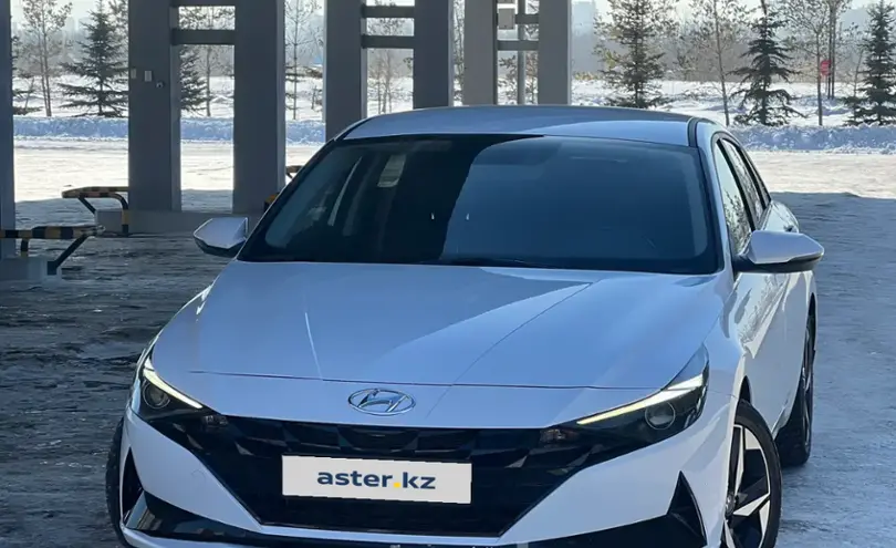 Hyundai Elantra 2021 года за 9 100 000 тг. в Астана