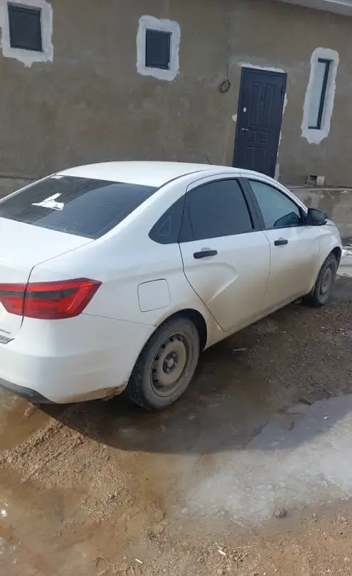 LADA (ВАЗ) Vesta 2018 года за 4 000 000 тг. в Караганда фото 4