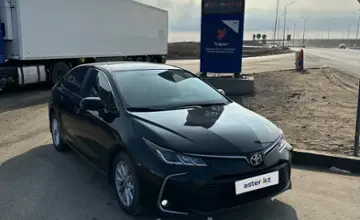 Toyota Corolla 2022 года за 10 050 000 тг. в Актобе фото 3