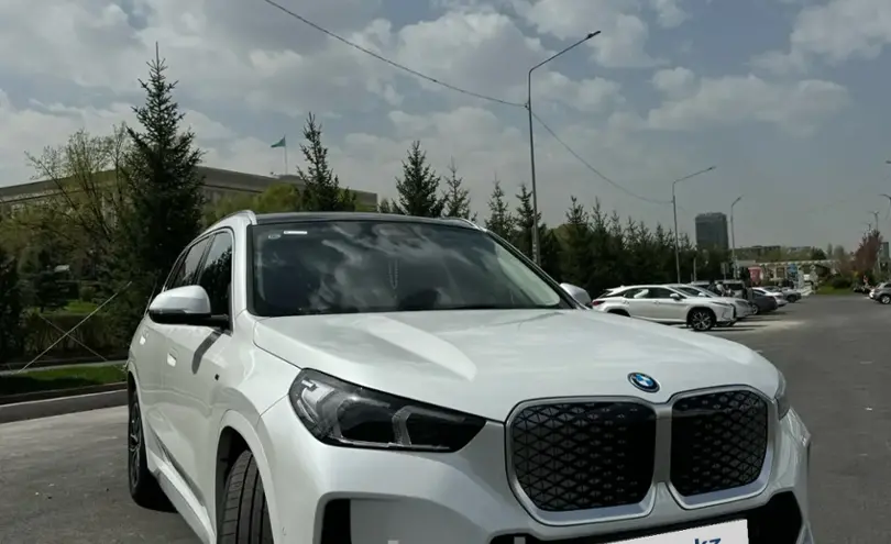 BMW iX2 2024 года за 19 000 000 тг. в Алматы