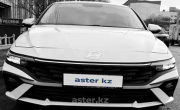 Hyundai Elantra 2023 года за 8 200 000 тг. в Алматы фото 2