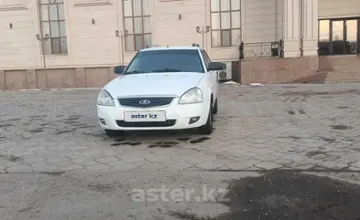 LADA (ВАЗ) Priora 2013 года за 2 000 000 тг. в Алматы фото 2