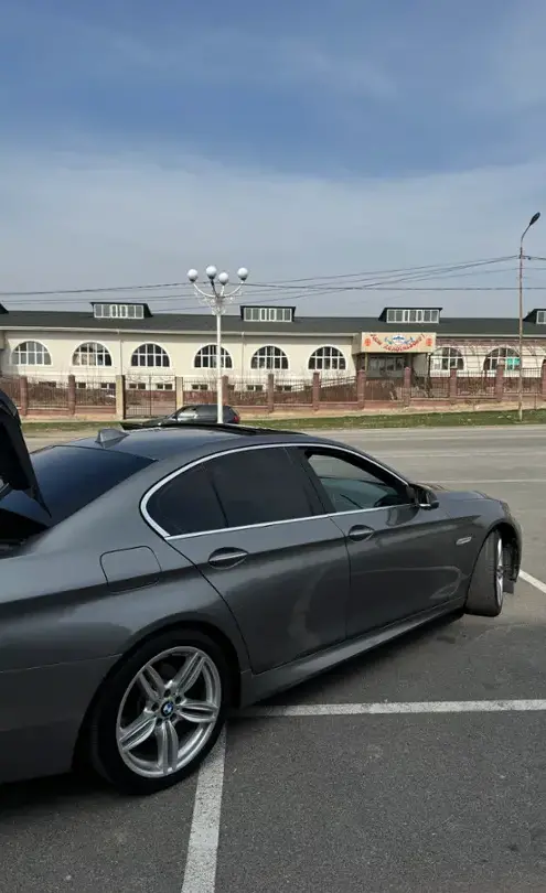 BMW 5 серии 2015 года за 14 000 000 тг. в Шымкент фото 4