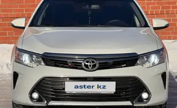 Toyota Camry 2015 года за 11 400 000 тг. в Костанай фото 2