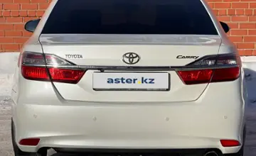 Toyota Camry 2015 года за 11 400 000 тг. в Костанай