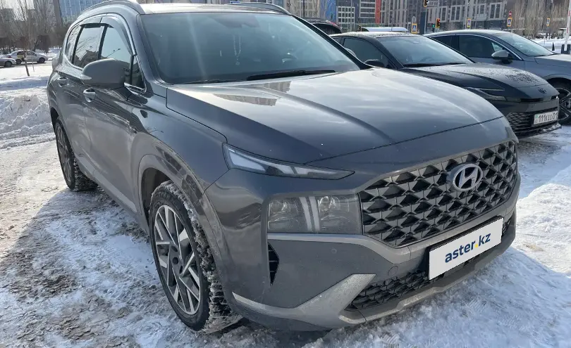 Hyundai Santa Fe 2021 года за 16 000 000 тг. в Астана фото 3