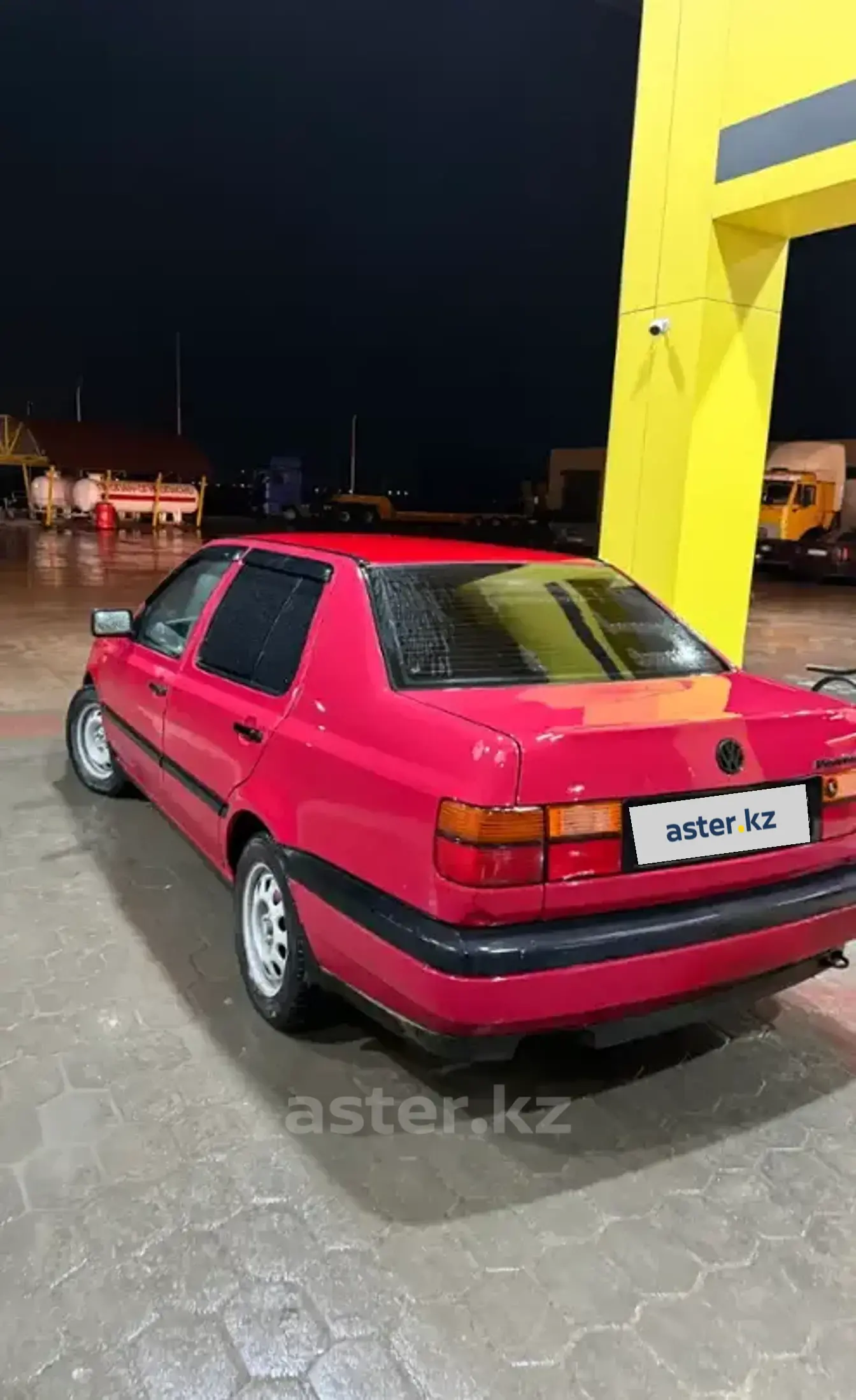 Volkswagen Vento 1994 года за 1 050 000 тг. в Шымкент