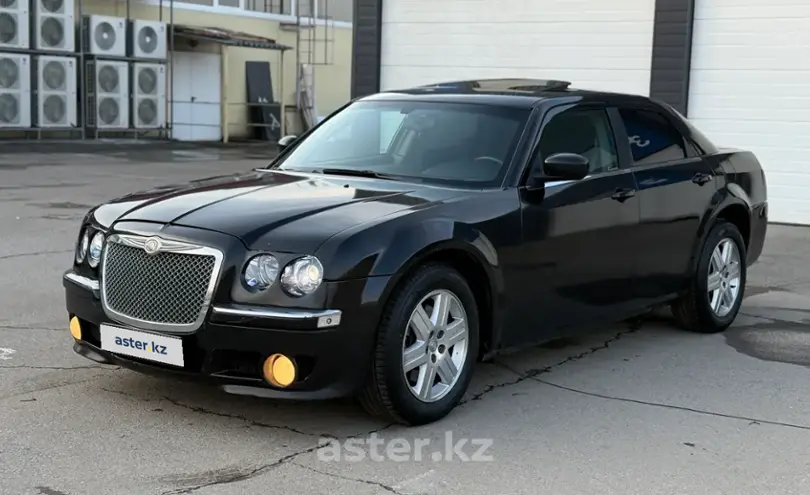 Chrysler 300C 2005 года за 6 000 000 тг. в Алматы