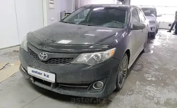 Toyota Camry 2012 года за 9 500 000 тг. в Павлодар фото 1