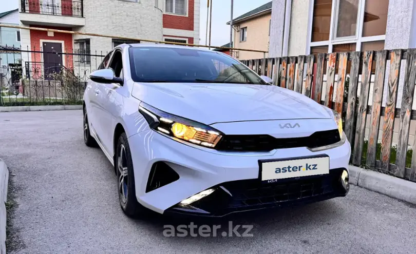 Kia Cerato 2024 года за 9 800 000 тг. в Алматы