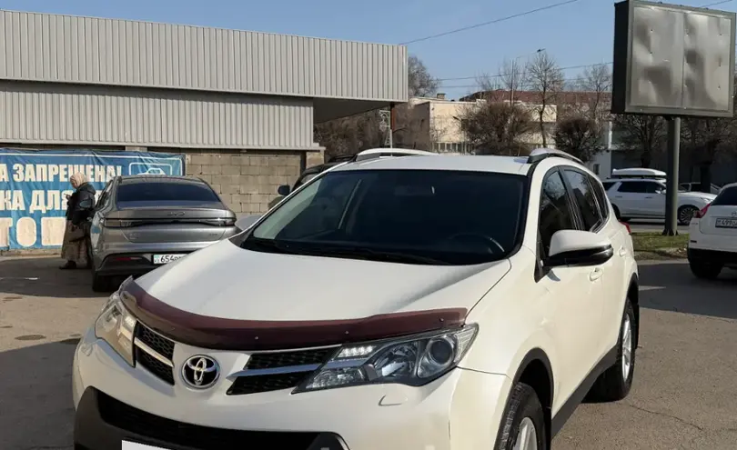 Toyota RAV4 2014 года за 10 300 000 тг. в Алматы