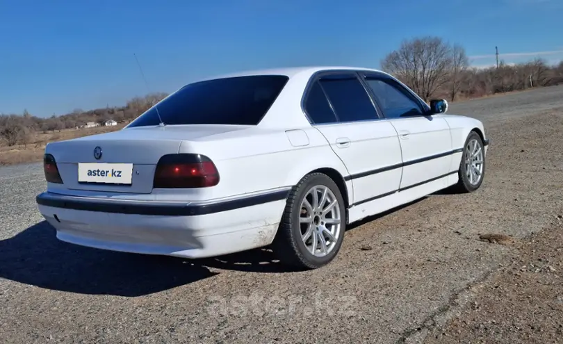 BMW 7 серии 1996 года за 1 800 000 тг. в Талдыкорган