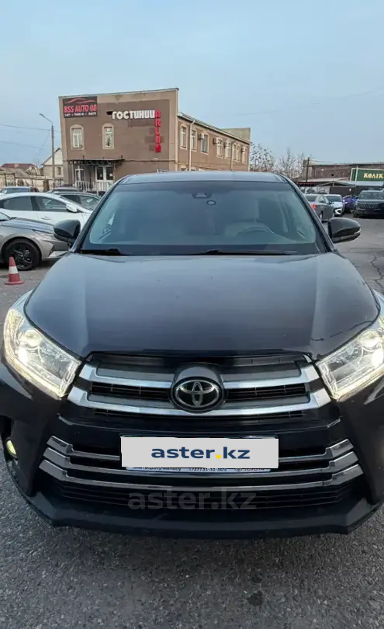 Toyota Highlander 2017 года за 16 500 000 тг. в Тараз фото 2