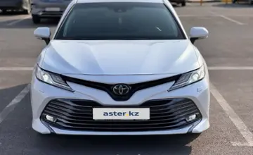 Toyota Camry 2020 года за 15 000 000 тг. в Шымкент фото 2