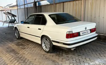 BMW 5 серии 1993 года за 3 500 000 тг. в Алматы фото 4