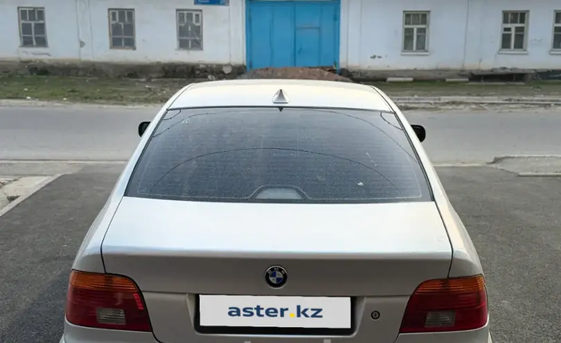 BMW 5 серии 2003 года за 2 400 000 тг. в Шымкент