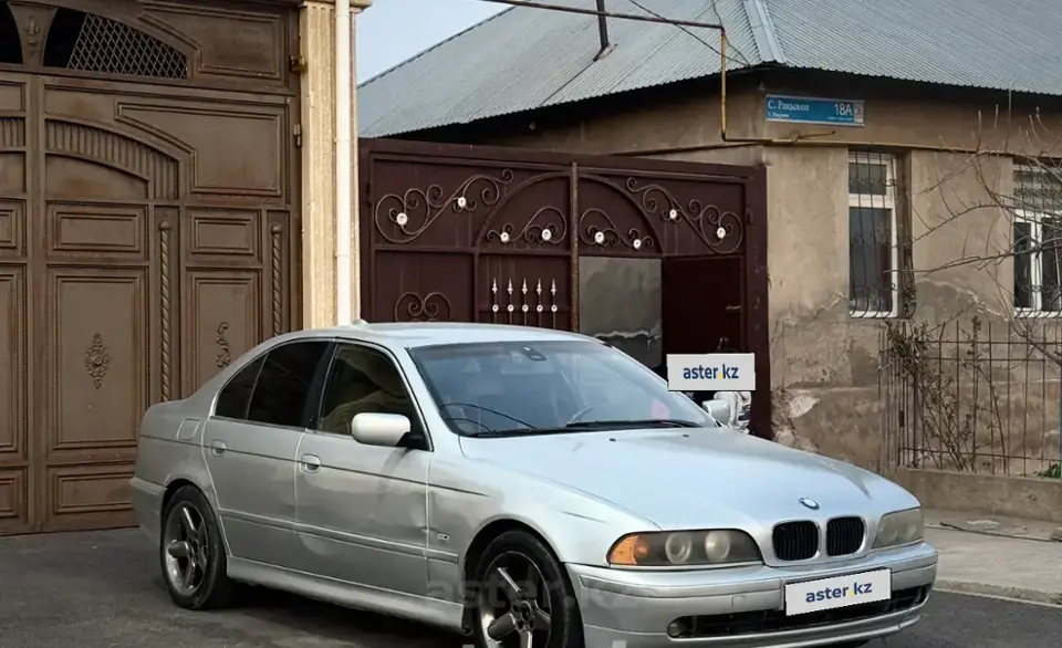 BMW 5 серии 2003 года за 2 400 000 тг. в Шымкент фото 3