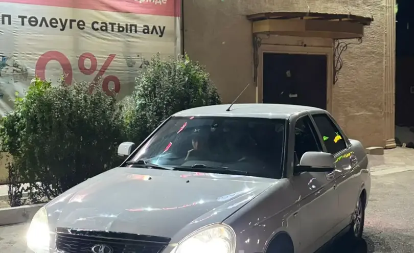 LADA (ВАЗ) Priora 2014 года за 2 000 000 тг. в Атырау