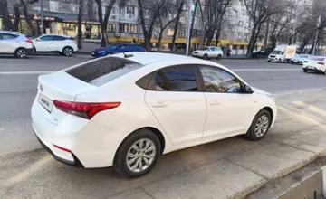 Hyundai Accent 2019 года за 7 000 000 тг. в Алматы фото 2