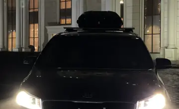 Kia Sedona 2015 года за 12 000 000 тг. в Атырау фото 4